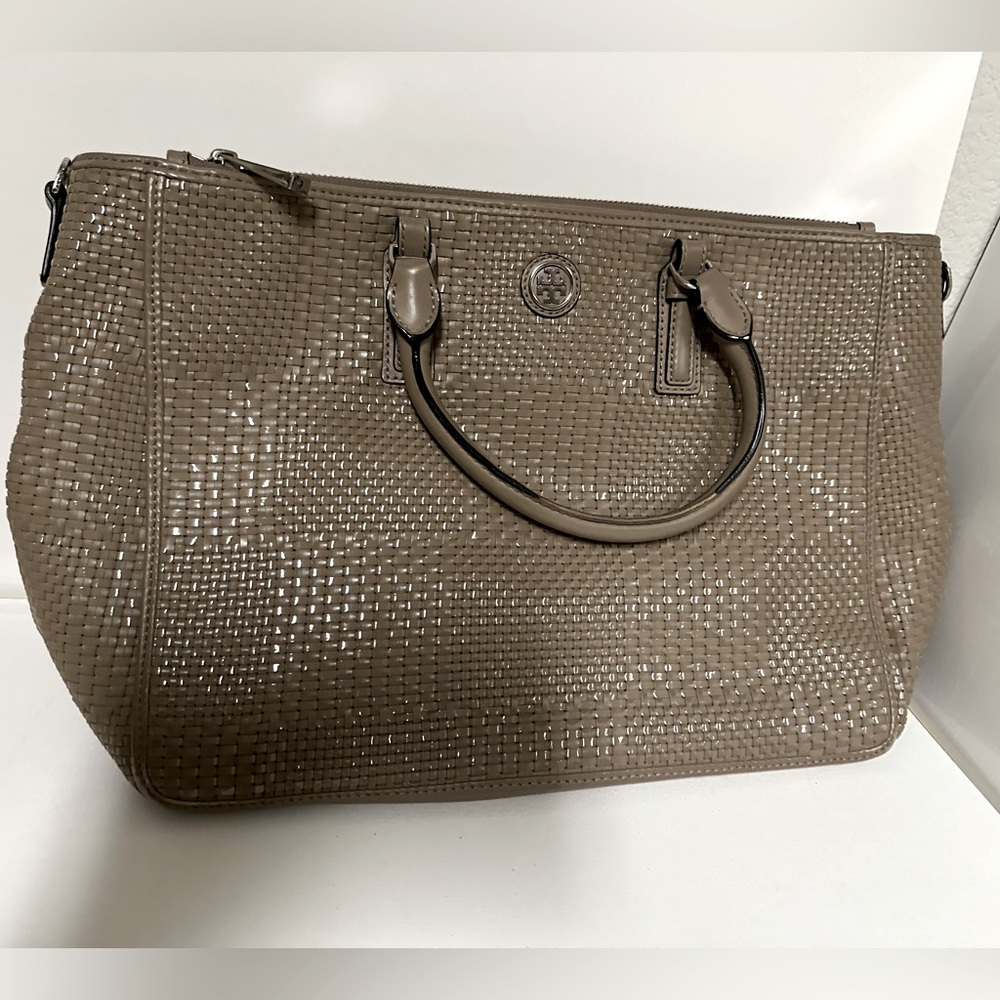 Tory Burch Woven Multi Tote in French Gray